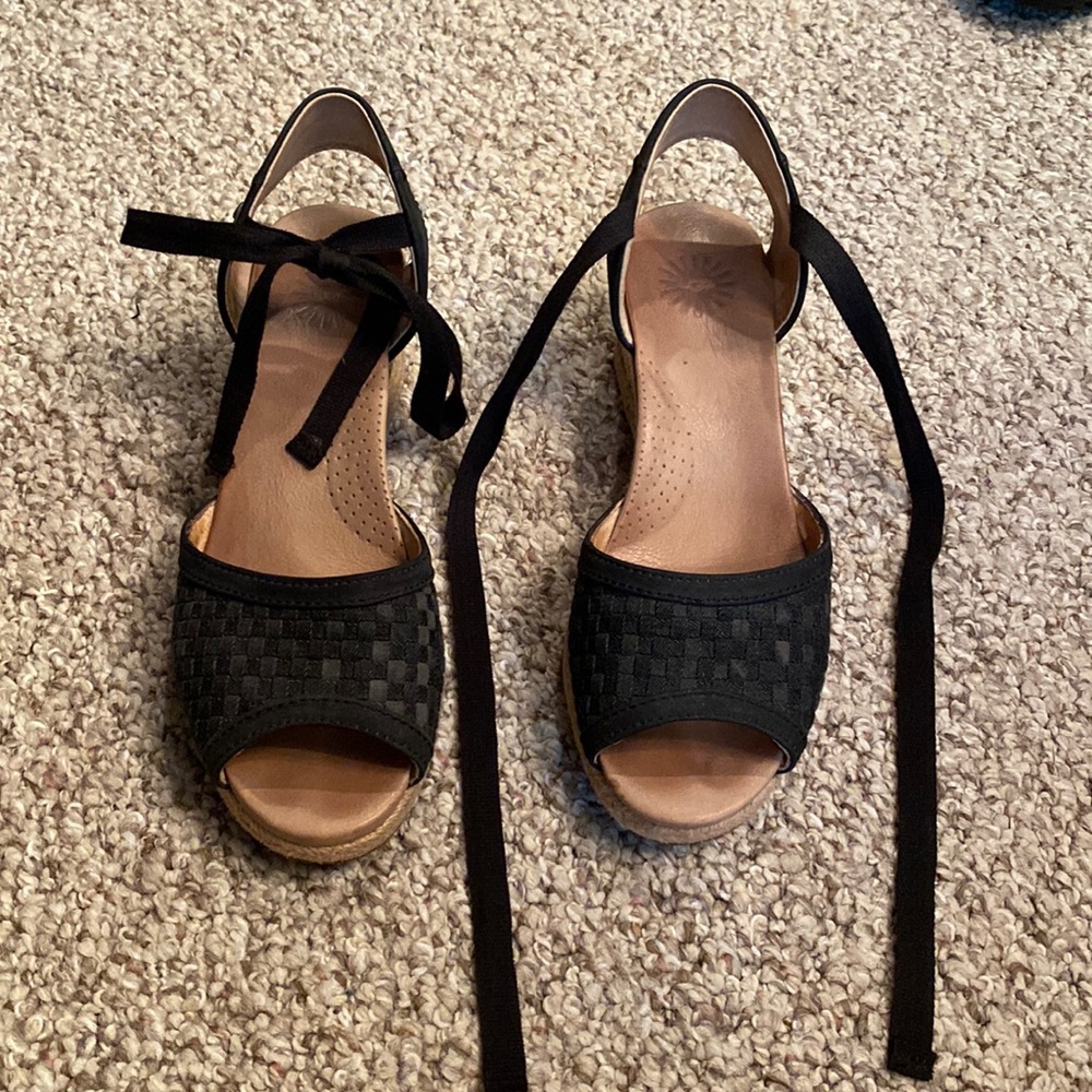 Ugg shoes